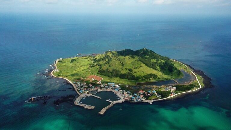 済州・飛揚島